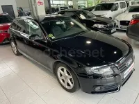 Usado Audi A4 136 CV (100 kW) 2011 Negro Familiar