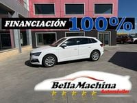 Usado Skoda Scala 115 CV (84 kW) 2020 Blanco Utilitario