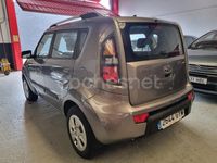 Usado Kia Soul 128 CV (94 kW) 2010 Gris / plata SUV