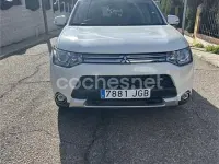 Usado Mitsubishi Outlander P-HEV 203 CV (149 kW) 2015 Blanco SUV