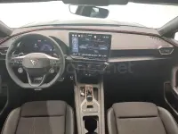 Usado Cupra Leon 150 CV (110 kW) 2025 Gris / plata Berlina