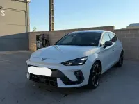 Usado Cupra Leon 150 CV (110 kW) 2025 Blanco Berlina