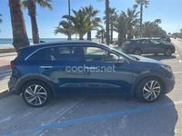 Usado Kia Niro 141 CV (103 kW) 2020 Azul SUV