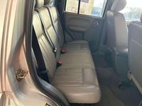 Usado Jeep Cherokee Limited 162 CV (119 kW) 2005 Gris SUV