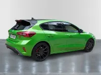 Usado Ford Focus ST 280 CV (205 kW) 2025 Verde mean (metalizado) Berlina