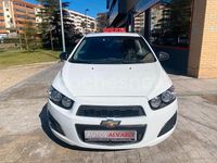 Usado Chevrolet Aveo LT 86 CV (63 kW) 2013 Blanco Berlina