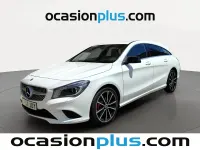 Usado Mercedes CLA200 Shooting Brake Urban 136 CV (100 kW) 2015 Blanco Familiar