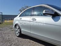 Usado Mercedes C220 Avantgarde 150 HP (110 kW) 2007 Cinzento Sedan
