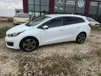 Usado Kia Ceed Sportswagon 136 CV (100 kW) 2018 Blanco Familiar