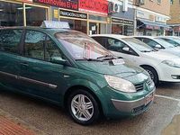 Usado Renault Scénic II Dynamique 115 CV (84 kW) 2004 Verde Monovolumen