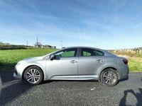 Usado Toyota Avensis Executive 143 CV (105 kW) 2015 Gris Berlina
