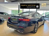 Usado Mercedes E220 200 CV (147 kW) 2022 Gris Berlina