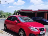 Usado Seat Ibiza SC Style 90 CV (66 kW) 2012 Rojo Utilitario