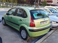Usado Citroën C3 61 CV (44 kW) 2004 Verde Berlina