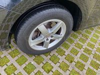 Usado Seat Alhambra Ecomotive 140 CV (102 kW) 2014 Negro Monovolumen