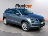 Usado Skoda Karoq Ambition 150 CV (110 kW) 2020 Gris SUV