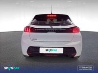 Usado Peugeot 208 Allure 102 CV (75 kW) 2022 Blanco Utilitario