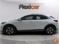 Usado Kia XCeed 120 CV (88 kW) 2023 Blanco SUV