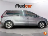 Usado Seat Alhambra 150 CV (110 kW) 2022 Gris Monovolumen
