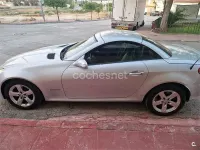 Usado Mercedes SLK200 163 CV (119 kW) 2007 Gris / plata Descapotable