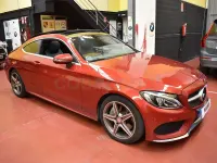 Usado Mercedes C250 204 CV (150 kW) 2017 Granate Coupe