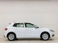 Usado Skoda Fabia Ambition 80 CV (58 kW) 2023 Blanco Utilitario