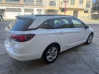 Usado Opel Astra GS Line 110 CV (80 kW) 2020 Blanco Familiar