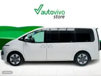 Usado Hyundai Staria 177 CV (130 kW) 2022 Blanco Monovolumen