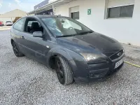Usado Ford Focus Sport 136 CV (100 kW) 2006 Gris / plata Berlina