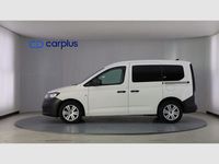 Usado VW Caddy Maxi 102 CV (75 kW) 2022 Blanco candy sólido Monovolumen