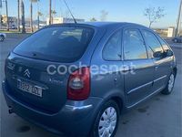 Usado Citroën Xsara Picasso Exclusive 92 CV (67 kW) 2006 Gris / plata Monovolumen