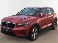Usado Volvo XC40 Core 163 CV (119 kW) 2025 Granate SUV