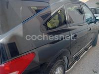 Usado Ssangyong (KGM) Rodius Limited 165 CV (121 kW) 2006 Negro Monovolumen