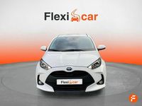 Usado Toyota Yaris Hybrid Business Edition 116 CV (85 kW) 2021 Blanco Berlina