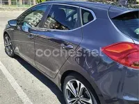 Usado Kia Ceed GT 136 CV (100 kW) 2017 Gris / plata Berlina