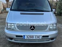 Usado Mercedes V220 122 CV (89 kW) 2003 Gris / plata Monovolumen