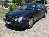 Usado Mercedes CLK200 Elegance 163 CV (119 kW) 2001 Azul Coupe