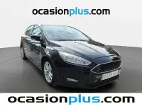 Usado Ford Focus Trend 125 CV (91 kW) 2018 Negro Berlina