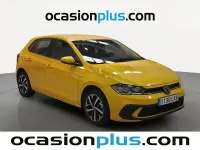 Usado VW Polo Life 95 CV (69 kW) 2022 Amarillo Utilitario