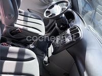 Usado Chrysler Voyager 150 CV (110 kW) 2005 Gris / plata Monovolumen