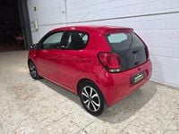 Usado Citroën C1 Feel 72 CV (52 kW) 2019 Rojo Utilitario