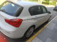 Usado BMW 118 Comfort Edition 150 CV (110 kW) 2018 Blanco Berlina