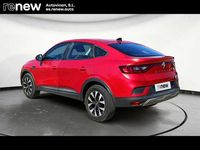 Usado Renault Arkana Equilibre 140 CV (102 kW) 2023 Rojo SUV