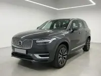 Usado Volvo XC90 Ultimate 455 CV (334 kW) 2023 Gris / plata SUV