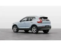 Usado Volvo XC40 Core 163 CV (119 kW) 2023 Rojo SUV