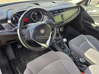 Usado Alfa Romeo Giulietta Distinctive 105 CV (77 kW) 2016 Blanco Utilitario