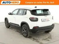 Begagnad Jeep Avenger Longitude 101 HK (74 kW) 2023 Vit SUV