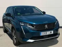 Usado Peugeot 3008 Allure 131 CV (96 kW) 2022 Azul SUV