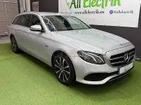Usado Mercedes E300 306 CV (225 kW) 2019 Gris / plata Familiar