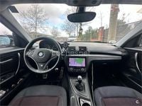 Usado BMW 118 143 CV (105 kW) 2008 Gris / plata Utilitario